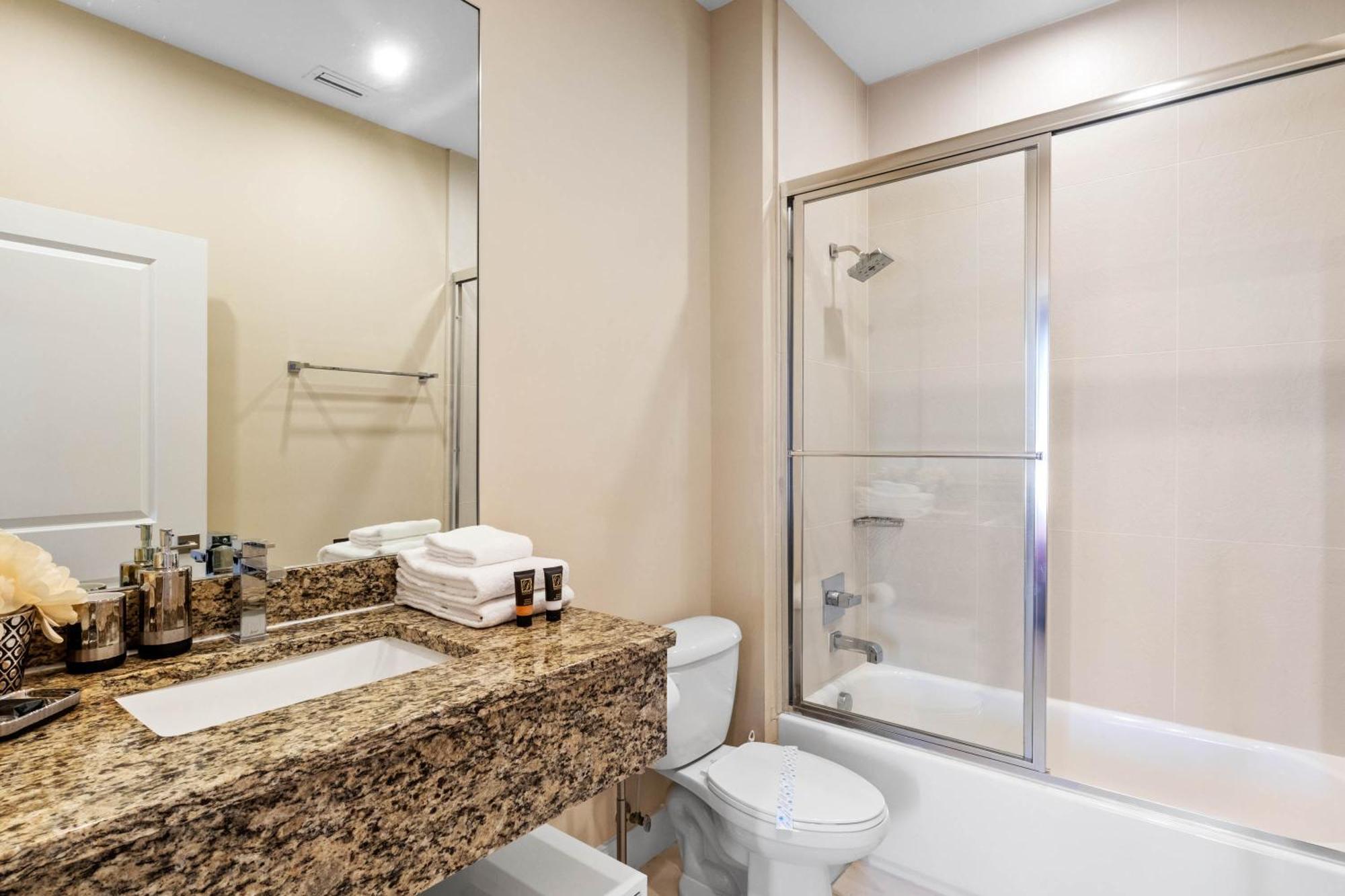4 Bedroom- 4,5 Bathroom Magic Village 7603 Rd 올랜도 외부 사진