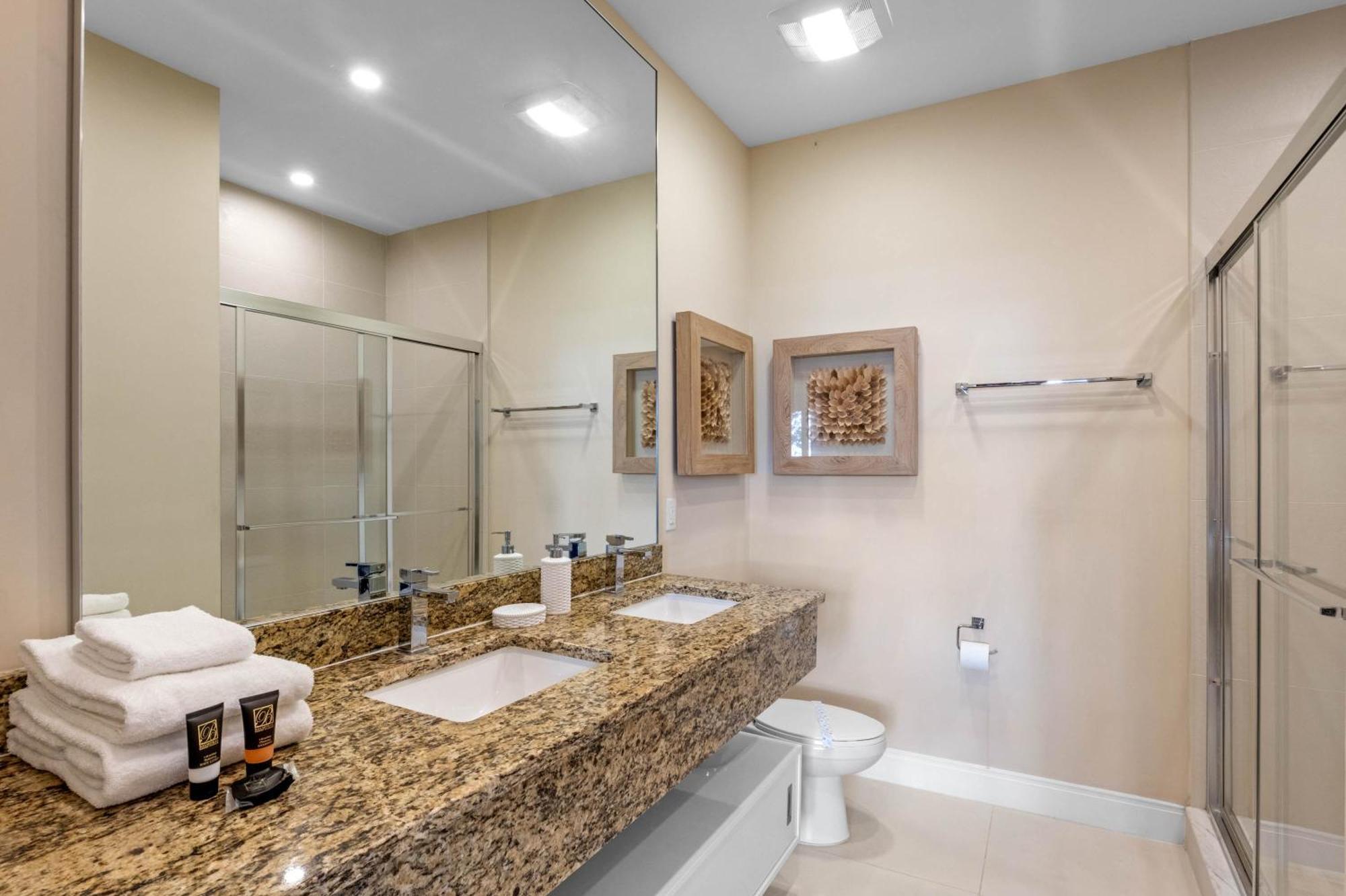 4 Bedroom- 4,5 Bathroom Magic Village 7603 Rd 올랜도 외부 사진